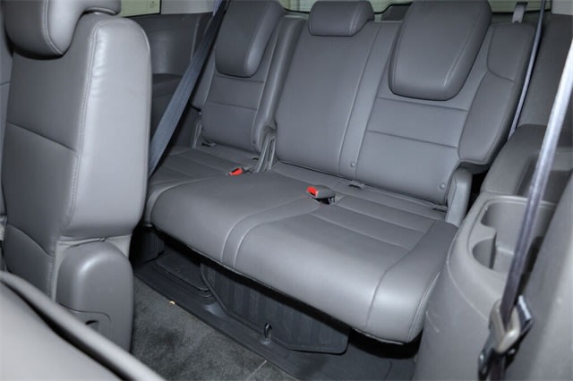 Thumbnail: 2011 Honda Odyssey - 29