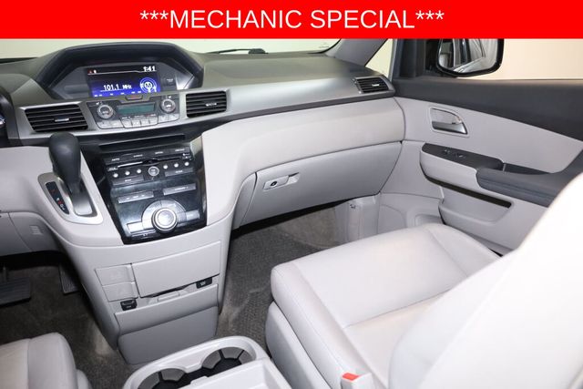 Thumbnail: 2013 Honda Odyssey - 27