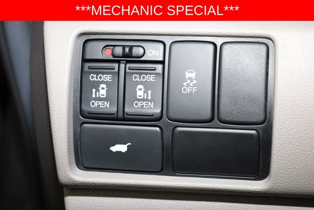 Thumbnail: 2013 Honda Odyssey - 25