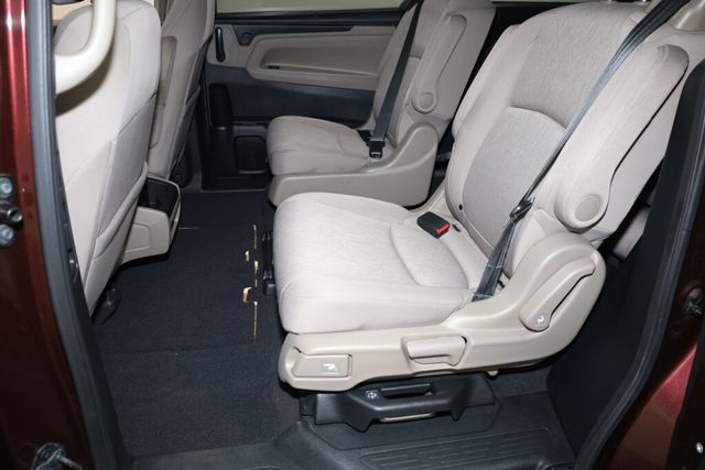 Thumbnail: 2020 Honda Odyssey - 12