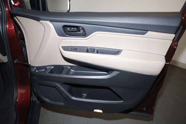 Thumbnail: 2020 Honda Odyssey - 36