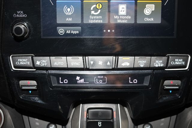 Thumbnail: 2018 Honda Odyssey - 32