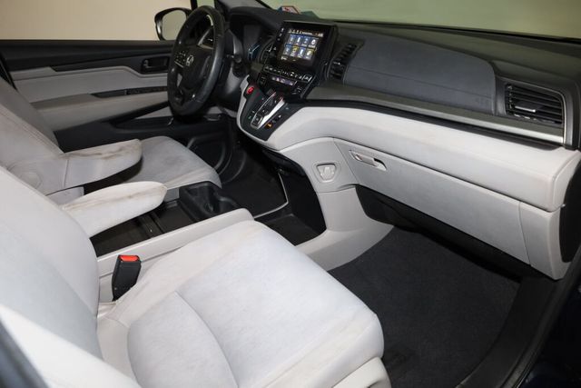 Thumbnail: 2018 Honda Odyssey - 36