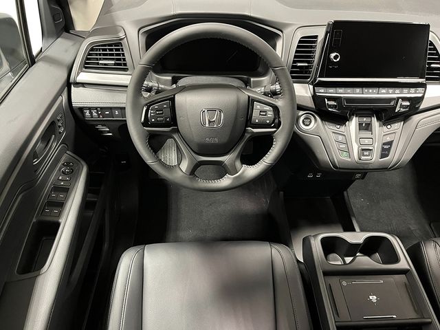 Thumbnail: 2026 Honda Odyssey - 14