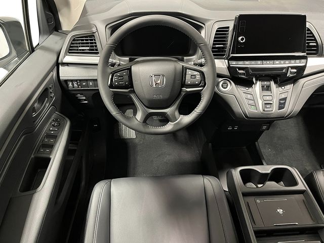 Thumbnail: 2026 Honda Odyssey - 14