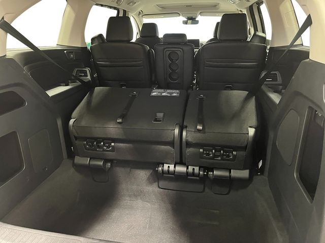 Thumbnail: 2027 Honda Odyssey - 26