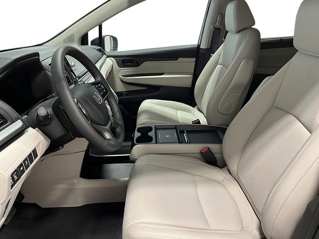 Thumbnail: 2026 Honda Odyssey - 10