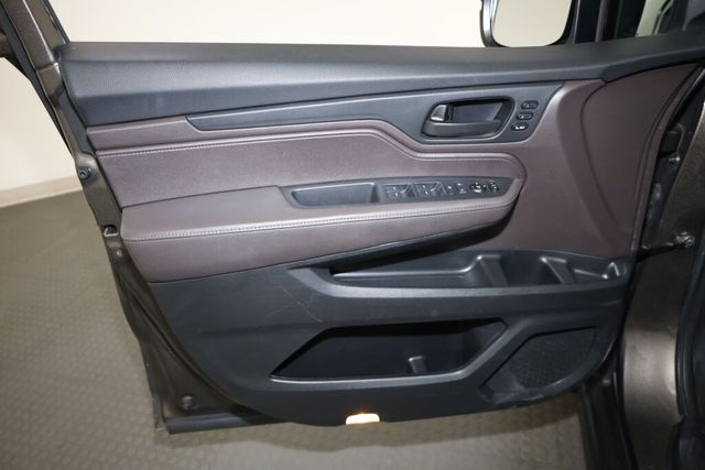 Thumbnail: 2020 Honda Odyssey - 26