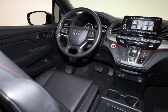 Thumbnail: 2025 Honda Odyssey - 13