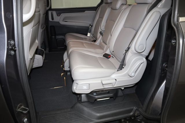 Thumbnail: 2020 Honda Odyssey - 13