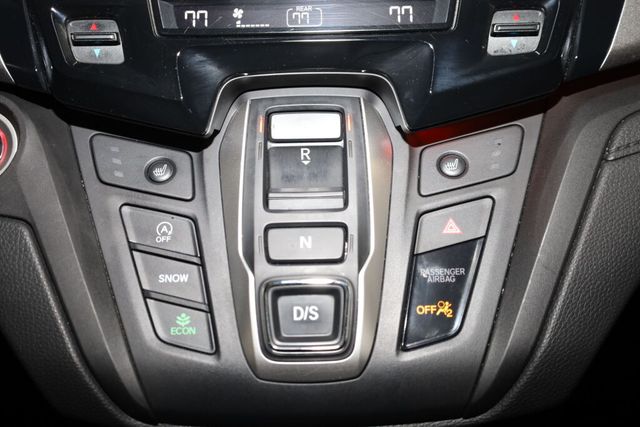 Thumbnail: 2023 Honda Odyssey - 16