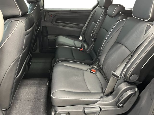Thumbnail: 2027 Honda Odyssey - 12
