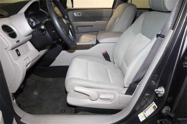 2015 Honda Pilot LX 10