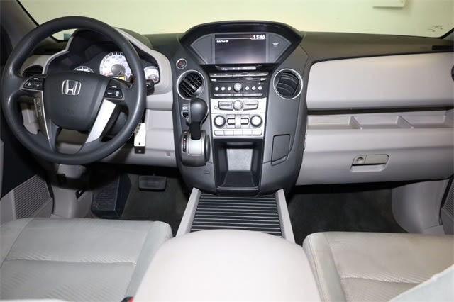 2015 Honda Pilot LX 13