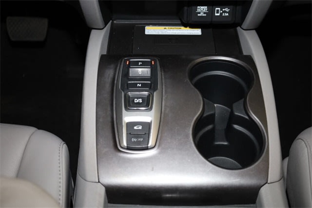 Thumbnail: 2022 Honda Pilot - 16