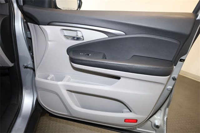 Thumbnail: 2022 Honda Pilot - 38