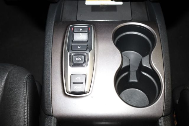 Thumbnail: 2021 Honda Pilot - 16