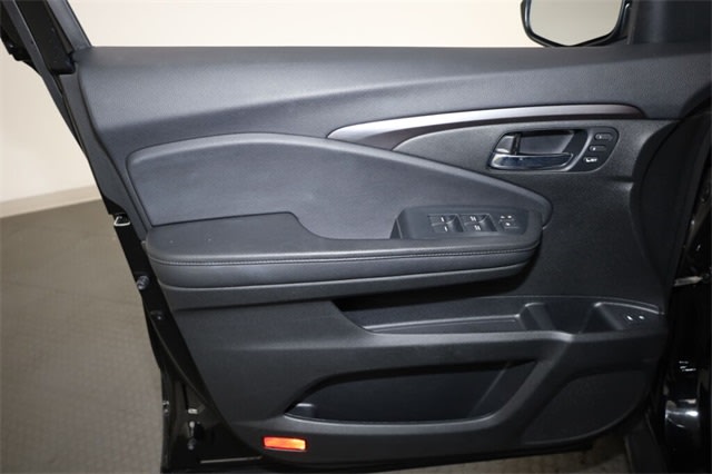 Thumbnail: 2022 Honda Pilot - 28