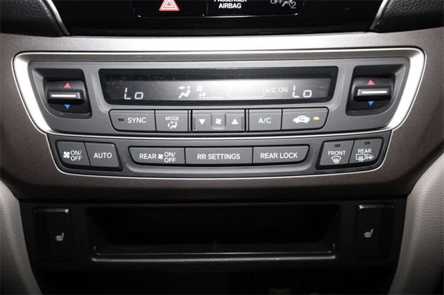 Thumbnail: 2022 Honda Pilot - 36