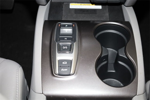 Thumbnail: 2022 Honda Pilot - 16