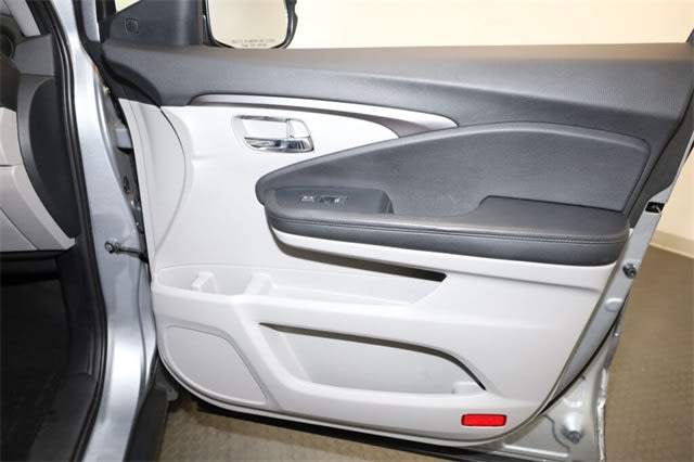 Thumbnail: 2022 Honda Pilot - 31