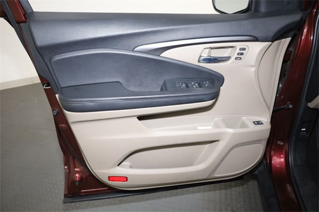 Thumbnail: 2022 Honda Pilot - 28