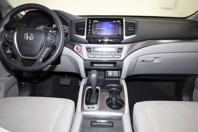Thumbnail: 2018 Honda Pilot - 14