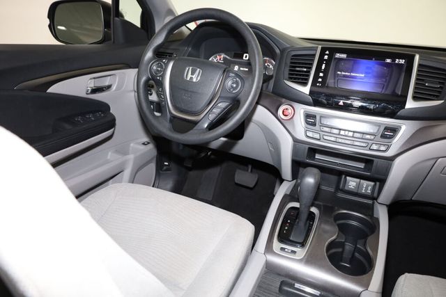 Thumbnail: 2018 Honda Pilot - 13