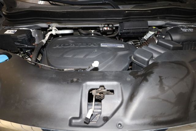 Thumbnail: 2019 Honda Pilot - 8