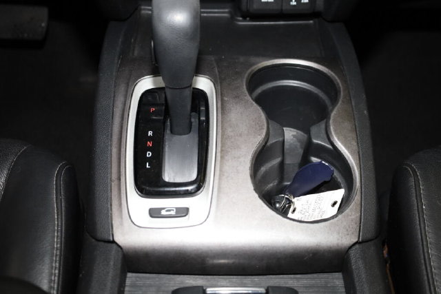 Thumbnail: 2017 Honda Pilot - 16