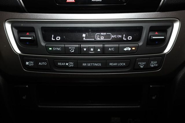 Thumbnail: 2021 Honda Pilot - 34