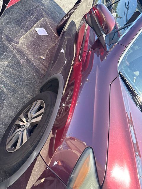 Thumbnail: 2016 Honda Pilot - 18