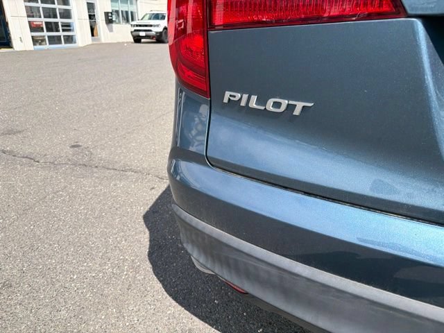 Thumbnail: 2018 Honda Pilot - 4