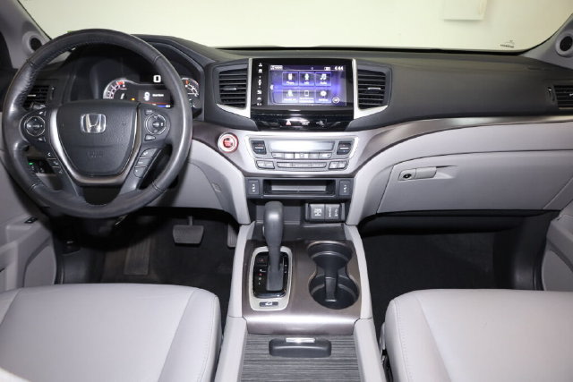 Thumbnail: 2018 Honda Pilot - 14