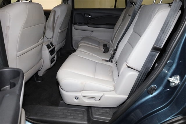 2022 Honda Pilot Touring 11