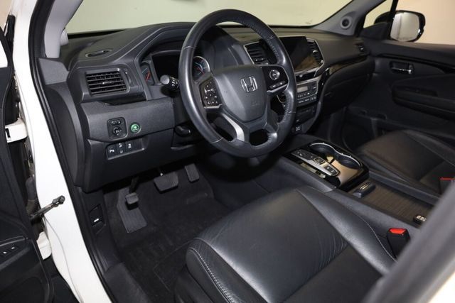 Thumbnail: 2019 Honda Pilot - 2