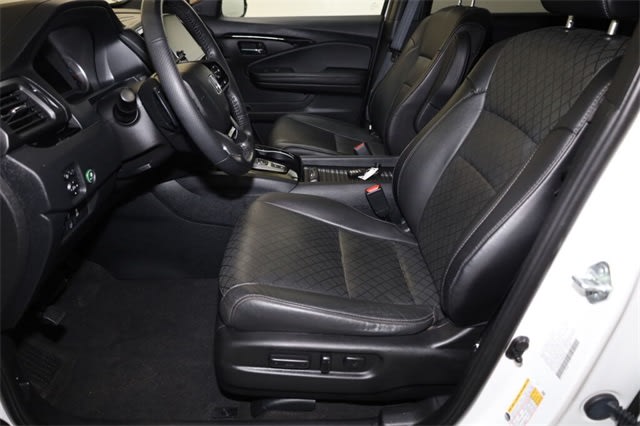 Thumbnail: 2021 Honda Passport - 10