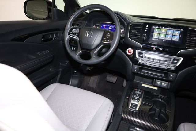 Thumbnail: 2022 Honda Passport - 13