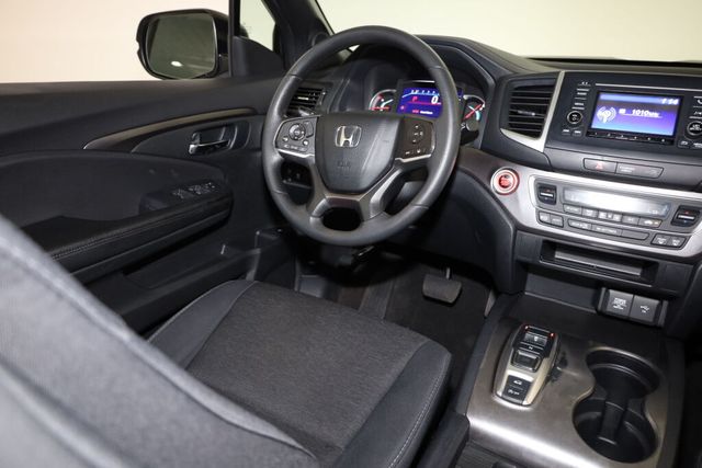 Thumbnail: 2019 Honda Passport - 13