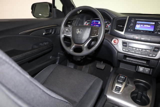 Thumbnail: 2019 Honda Passport - 13