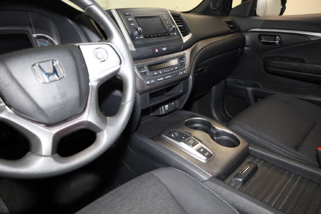 Thumbnail: 2019 Honda Passport - 9