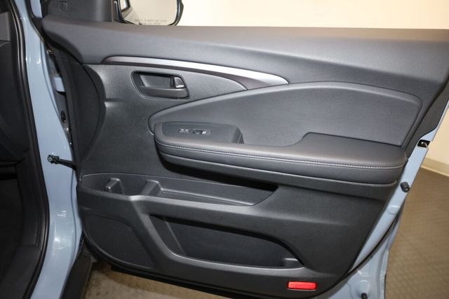 Thumbnail: 2023 Honda Passport - 30