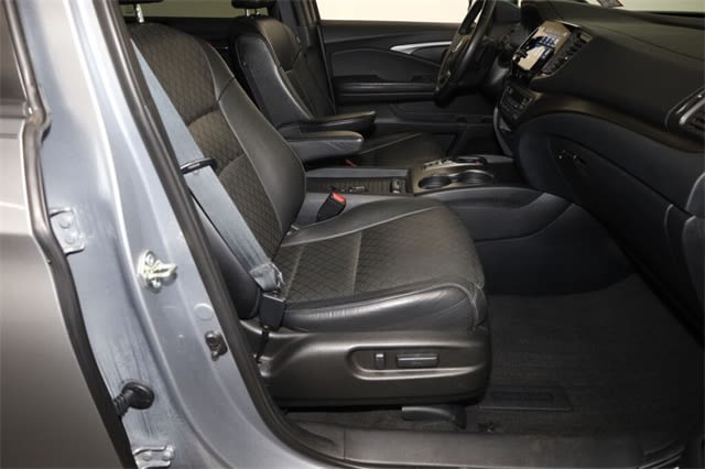 Thumbnail: 2020 Honda Passport - 29