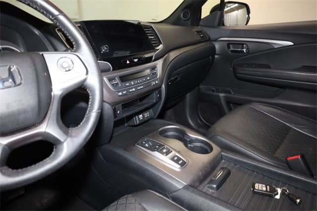 Thumbnail: 2020 Honda Passport - 31