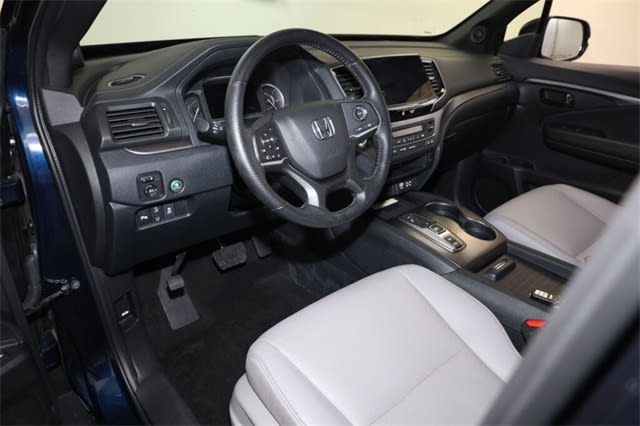 Thumbnail: 2023 Honda Passport - 2