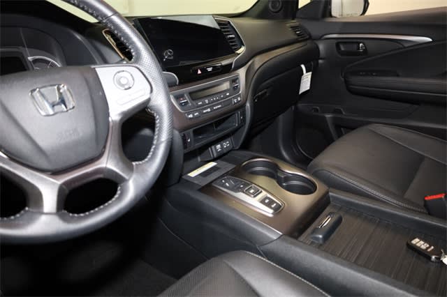 Thumbnail: 2023 Honda Passport - 31