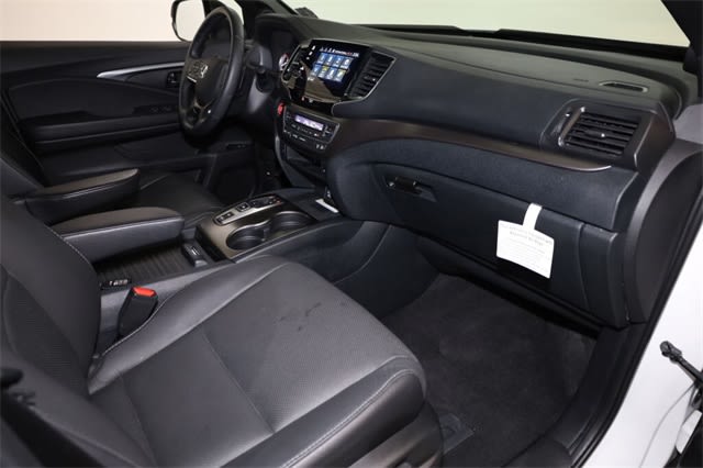 Thumbnail: 2023 Honda Passport - 11