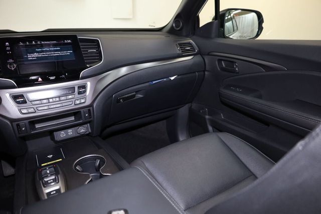 Thumbnail: 2025 Honda Passport - 30