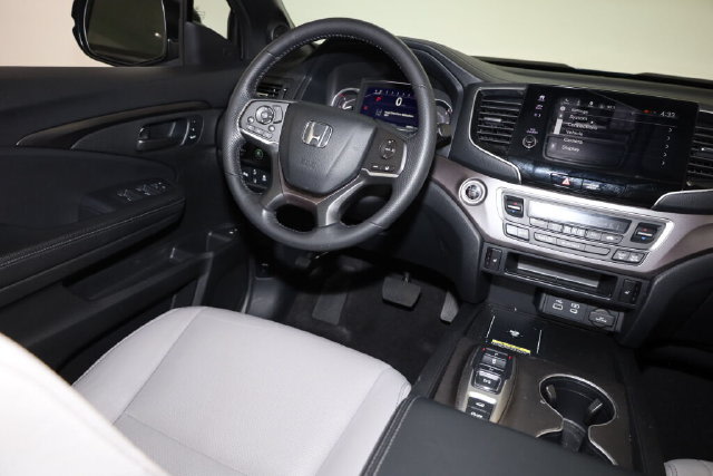Thumbnail: 2024 Honda Passport - 13