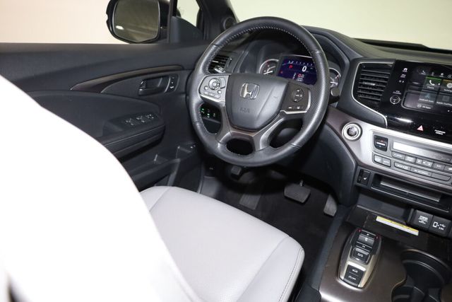 Thumbnail: 2023 Honda Passport - 13